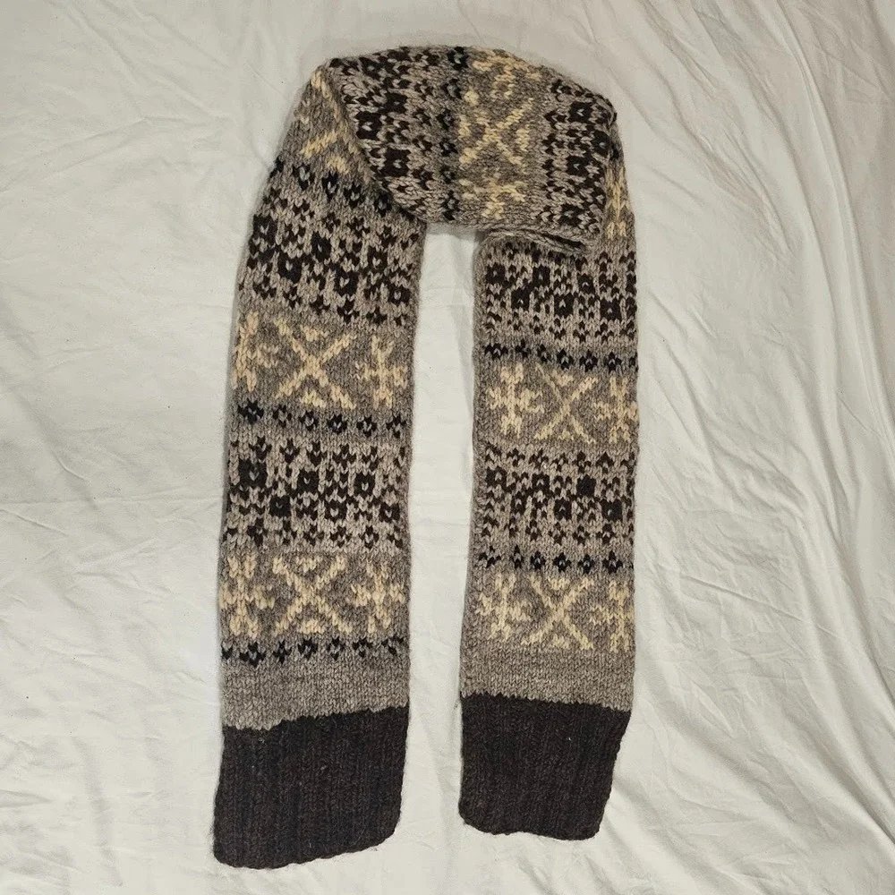 Filson Cream Brown Hand Knit Winter Scarf 70 inch Fair Isle pattern